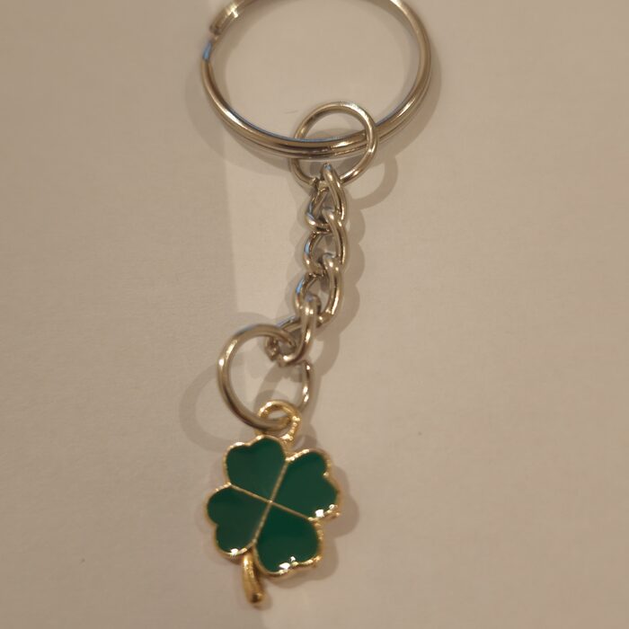 Green 4 Leafs Clover