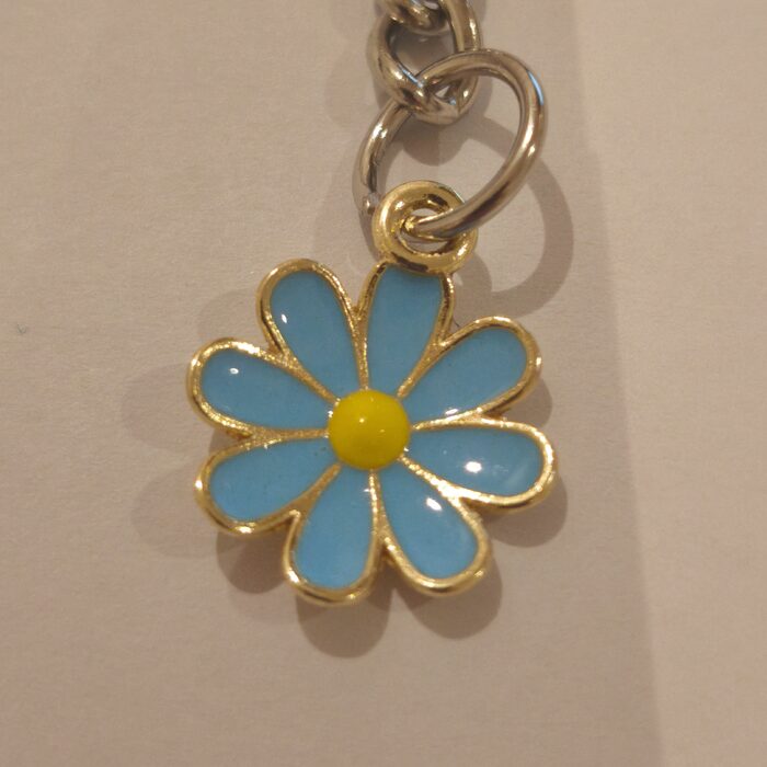 Light Blue Round Petal